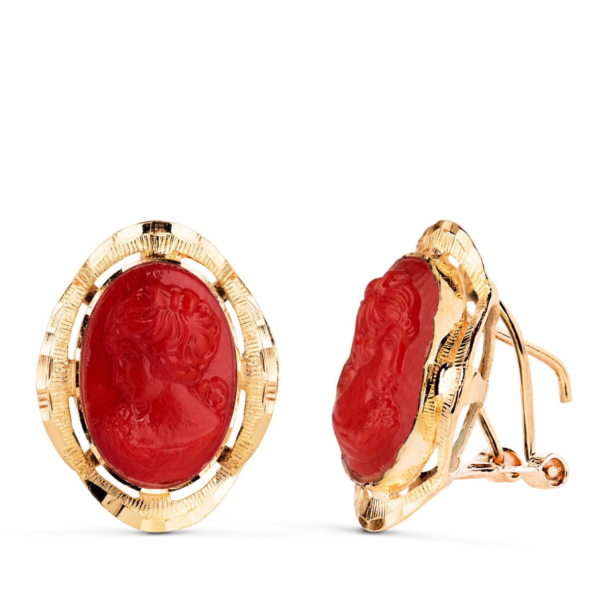 18K PENDIENTES ORO AMARILLO CAMAFEO CORAL CERCO TALLADO. MEDIDA: 19X15 MM. CIERRE OMEGA 4