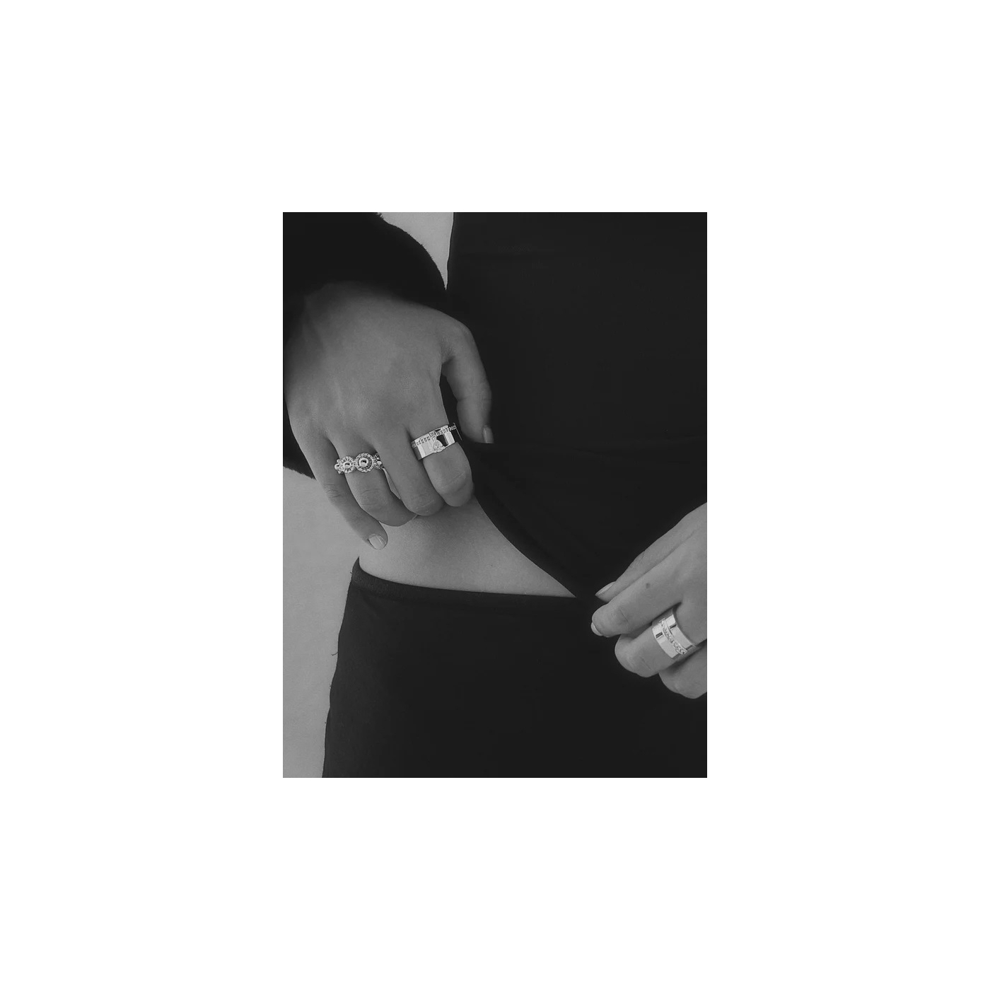 ANILLO LIV
