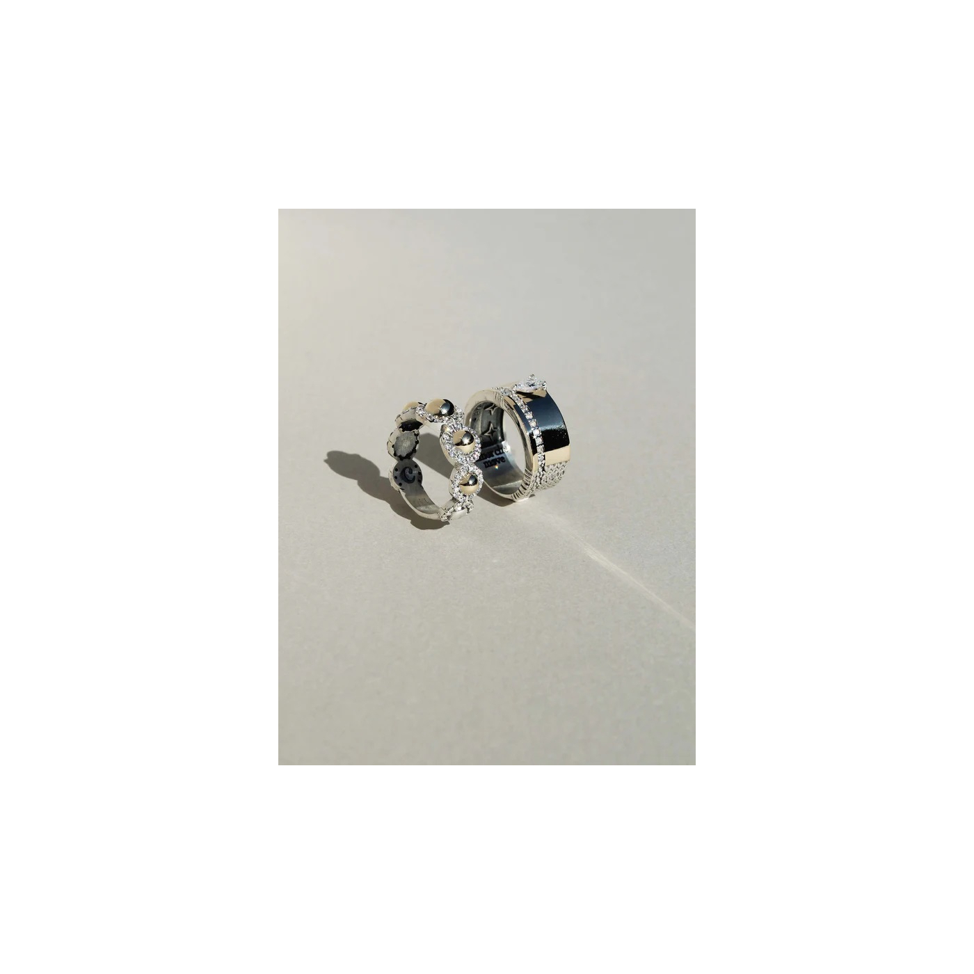 ANILLO LIV