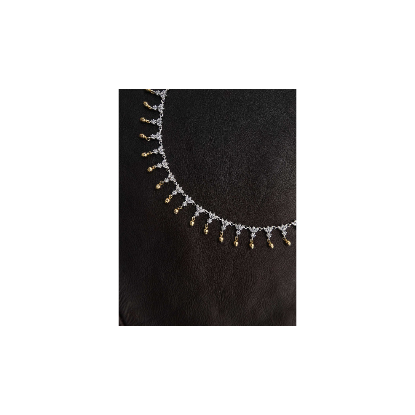 COLLAR MILÀ