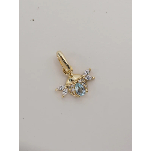 CHARM ESCARABAJO