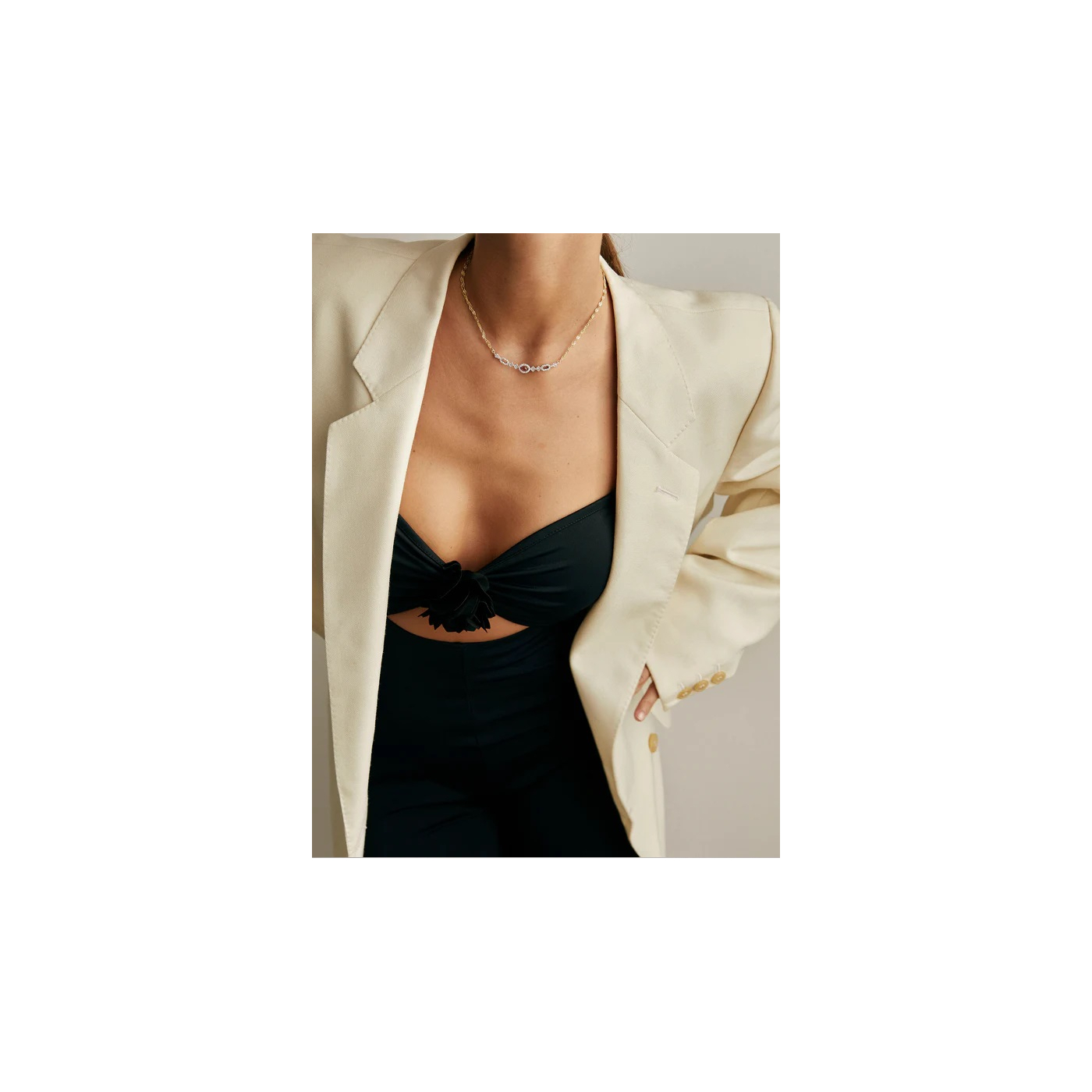 COLLAR BENNU 02