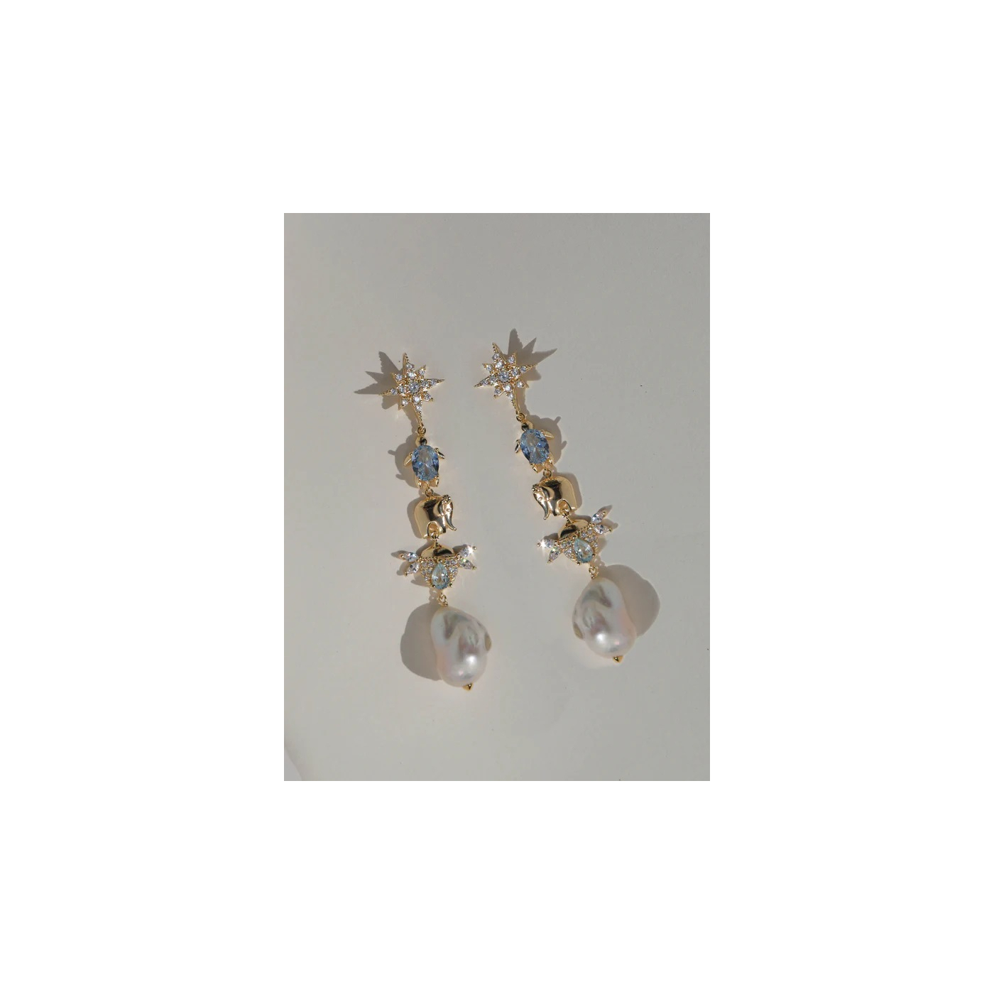 PENDIENTES AMULETOS
