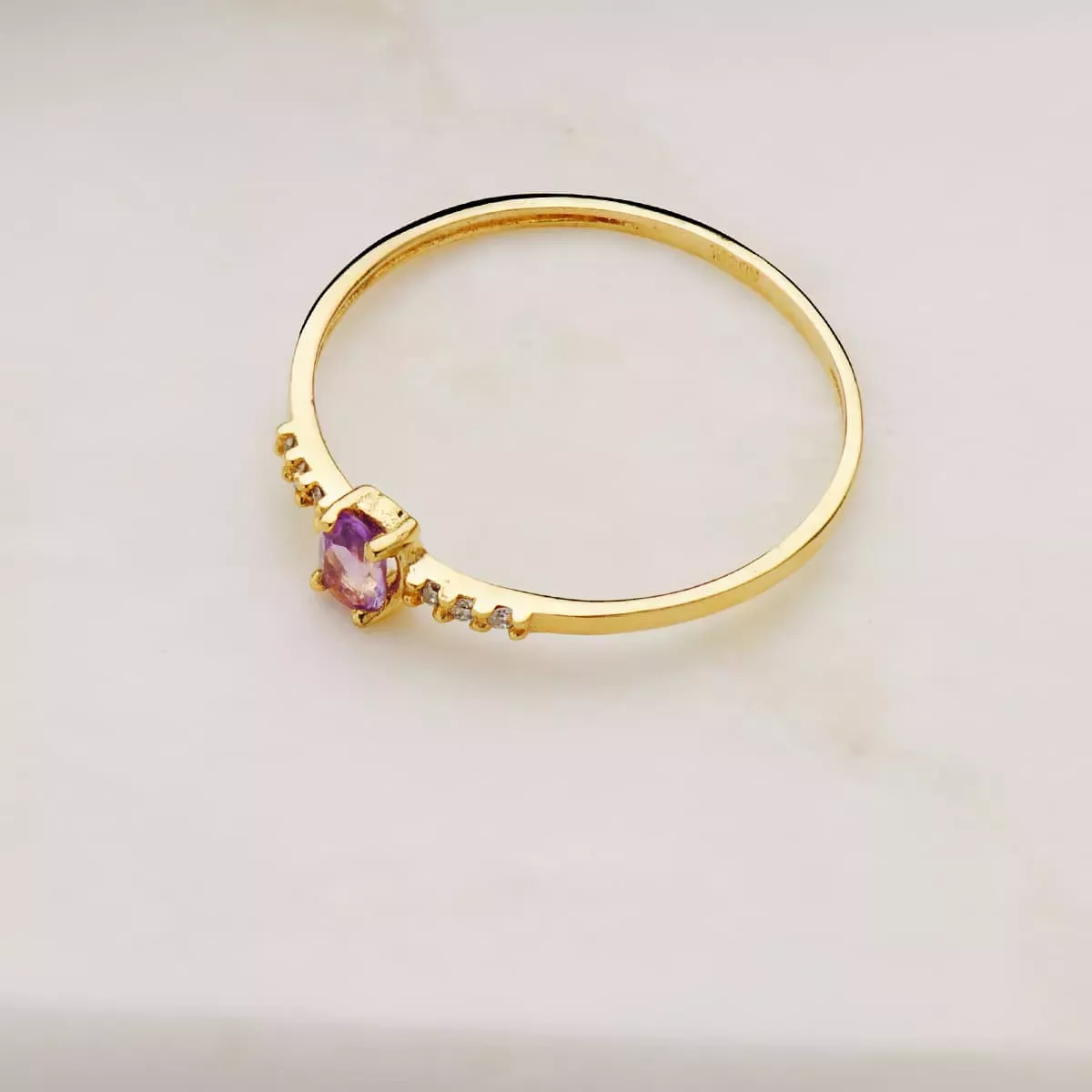 030 QT OVAL AGUAMARINA NATURAL 4X3 MM CUERPO 1