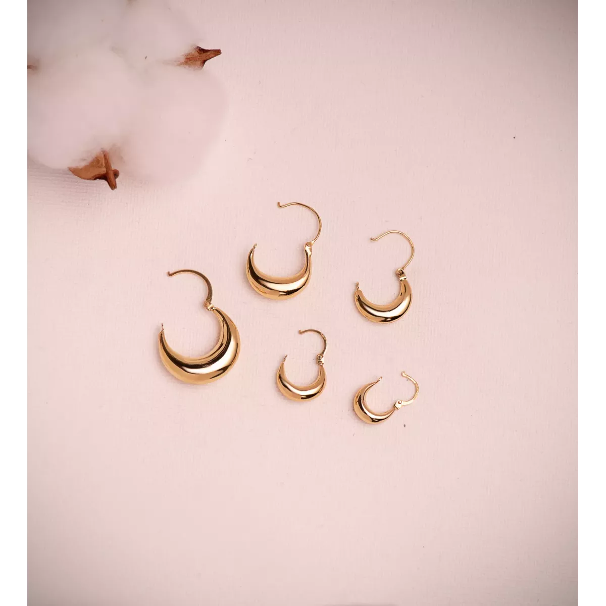 18K PENDIENTES ORO AMARILLO MORCILLA HUECOS. MEDIDA: 15X11 MM CIERRE GANCHO. GROSOR: 4 MM 1,00gr