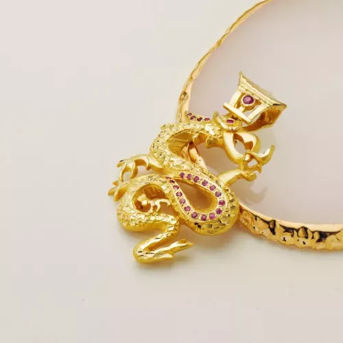 COLGANTES ESCULTURAS