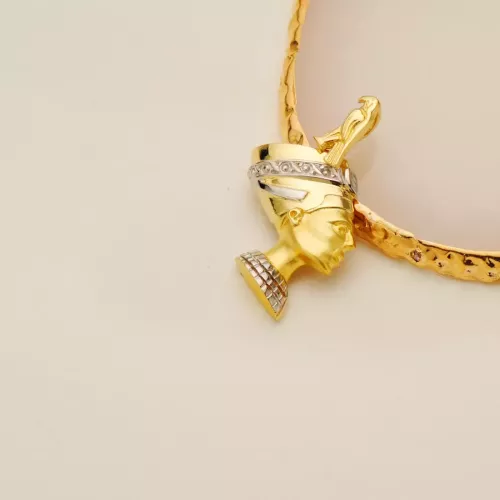 COLGANTES ESCULTURAS